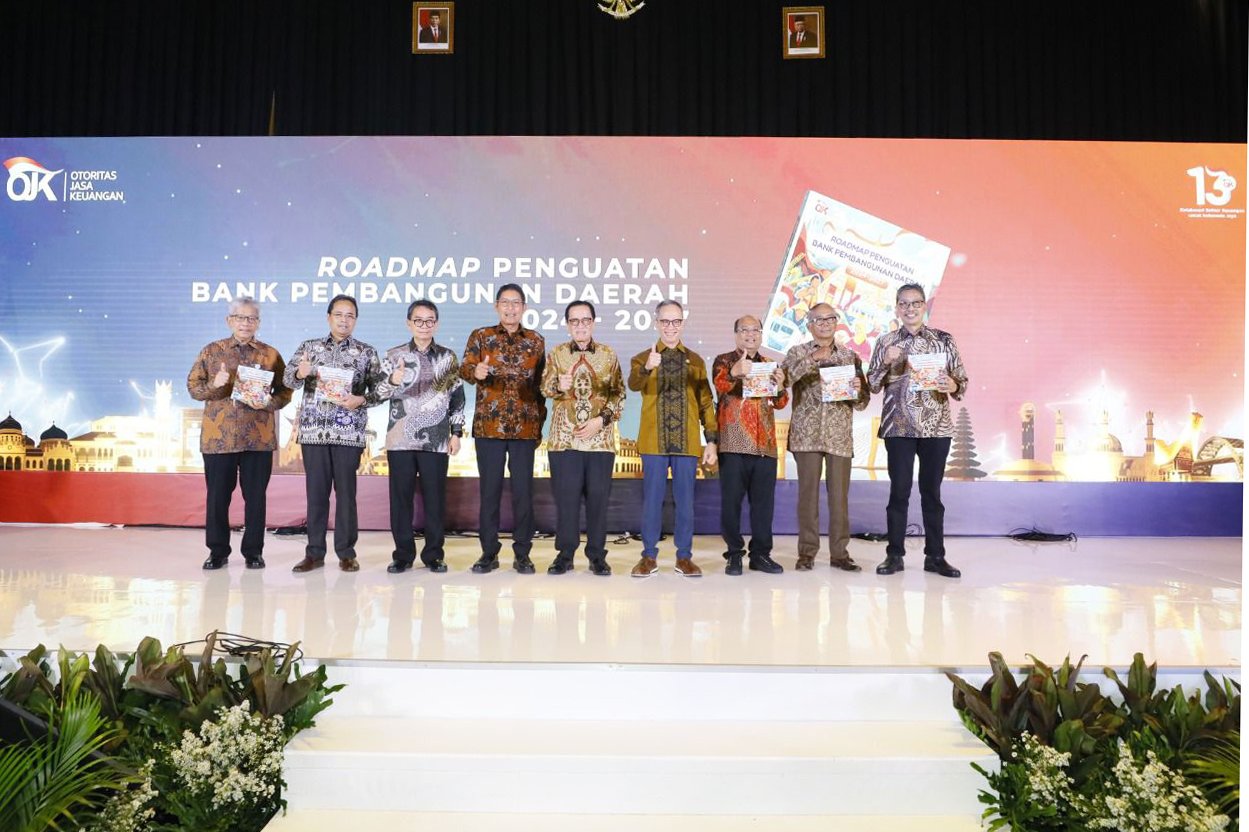 OJK Luncurkan Roadmap Penguatan BPD 2024-2027 - EQOZ Media | Media Ekonomi & Bisnis Pertama di Sulawesi Tengah